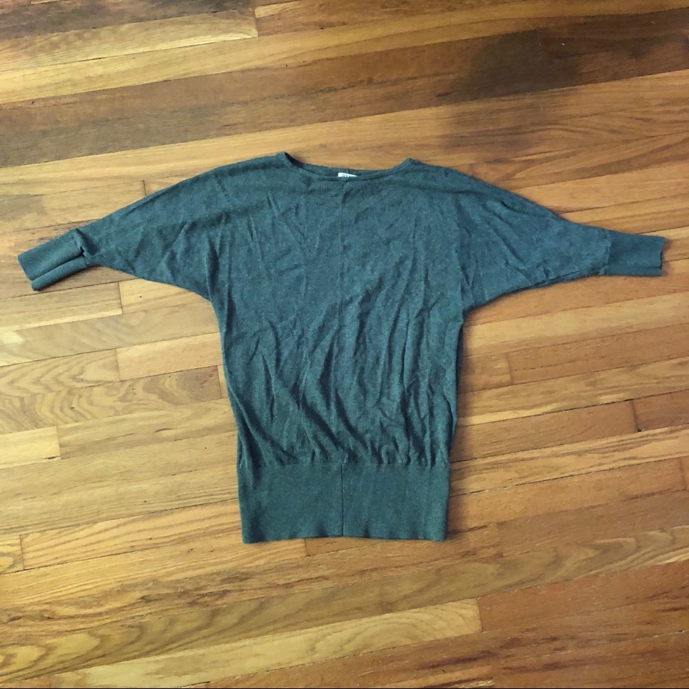 Grey Old Navy sweater with Dolman sleeves